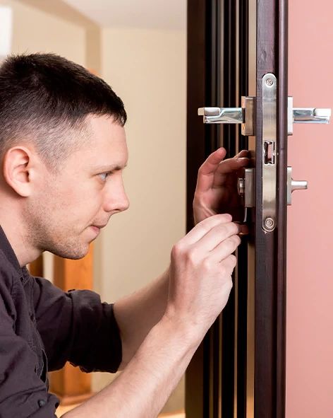 : Professional Locksmith For Commercial And Residential Locksmith Services in Monterey, CA